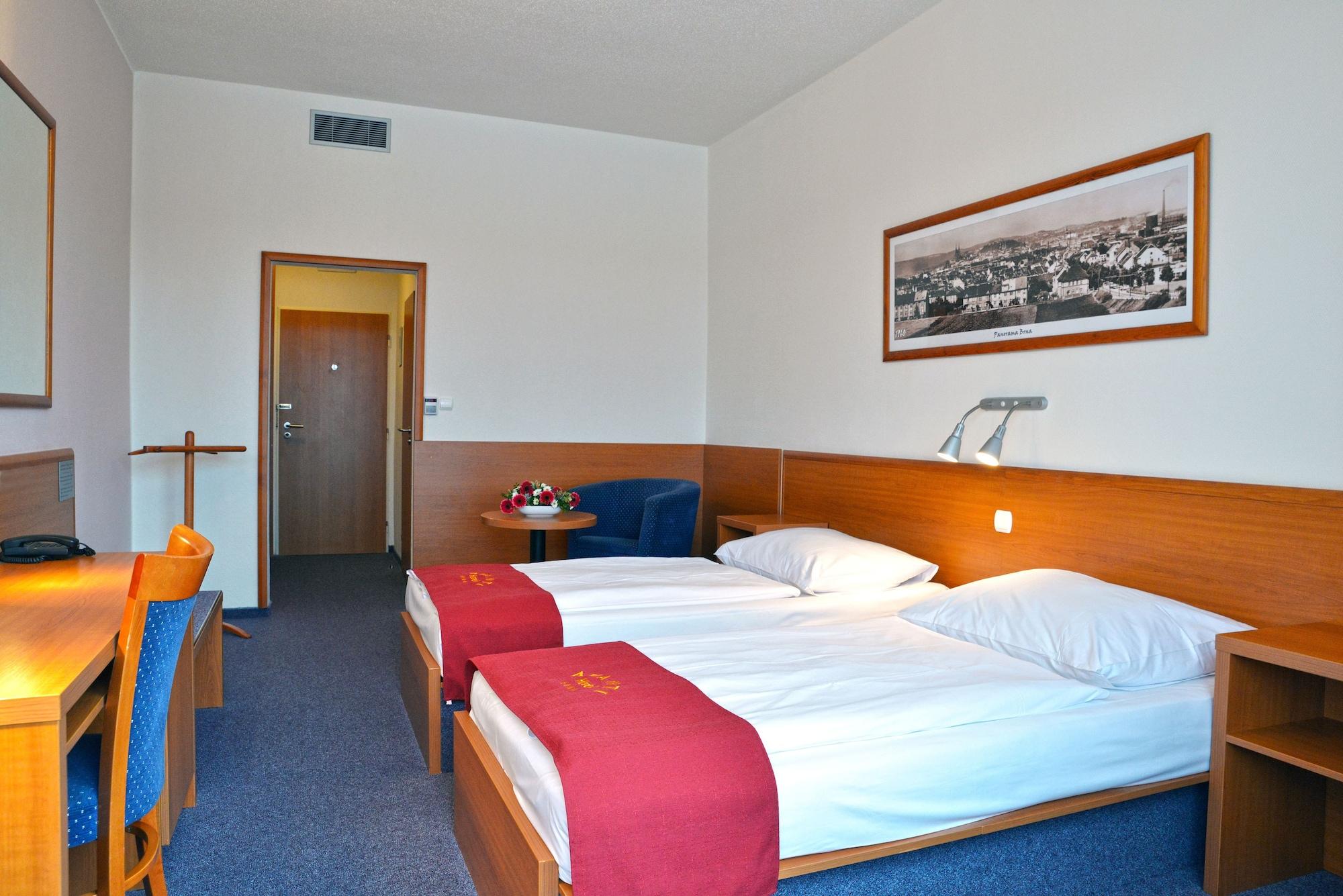 Avanti Hotel Brno Ruang foto