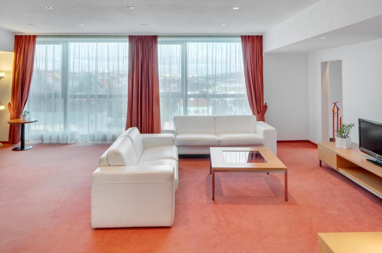 Avanti Hotel Brno Bagian luar foto