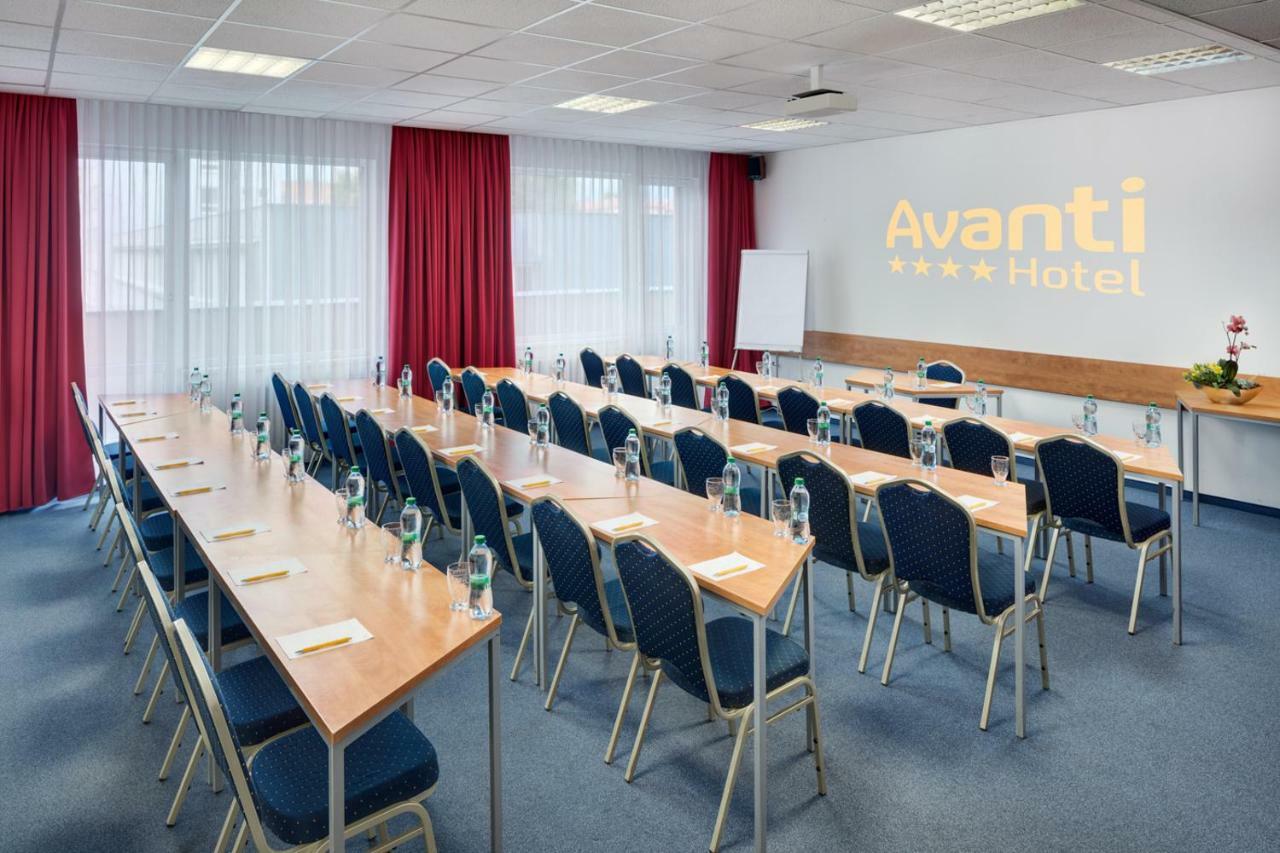 Avanti Hotel Brno Bagian luar foto